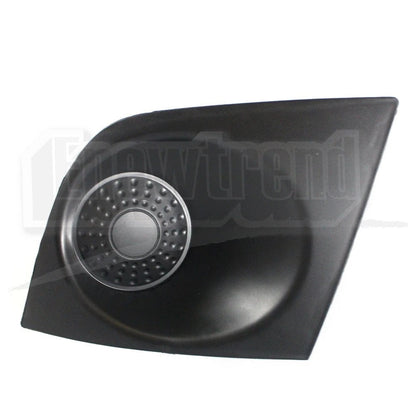 NI1038111 62257EM30A Front,Left Driver Side FOG LAMP COVER For Nissan Versa