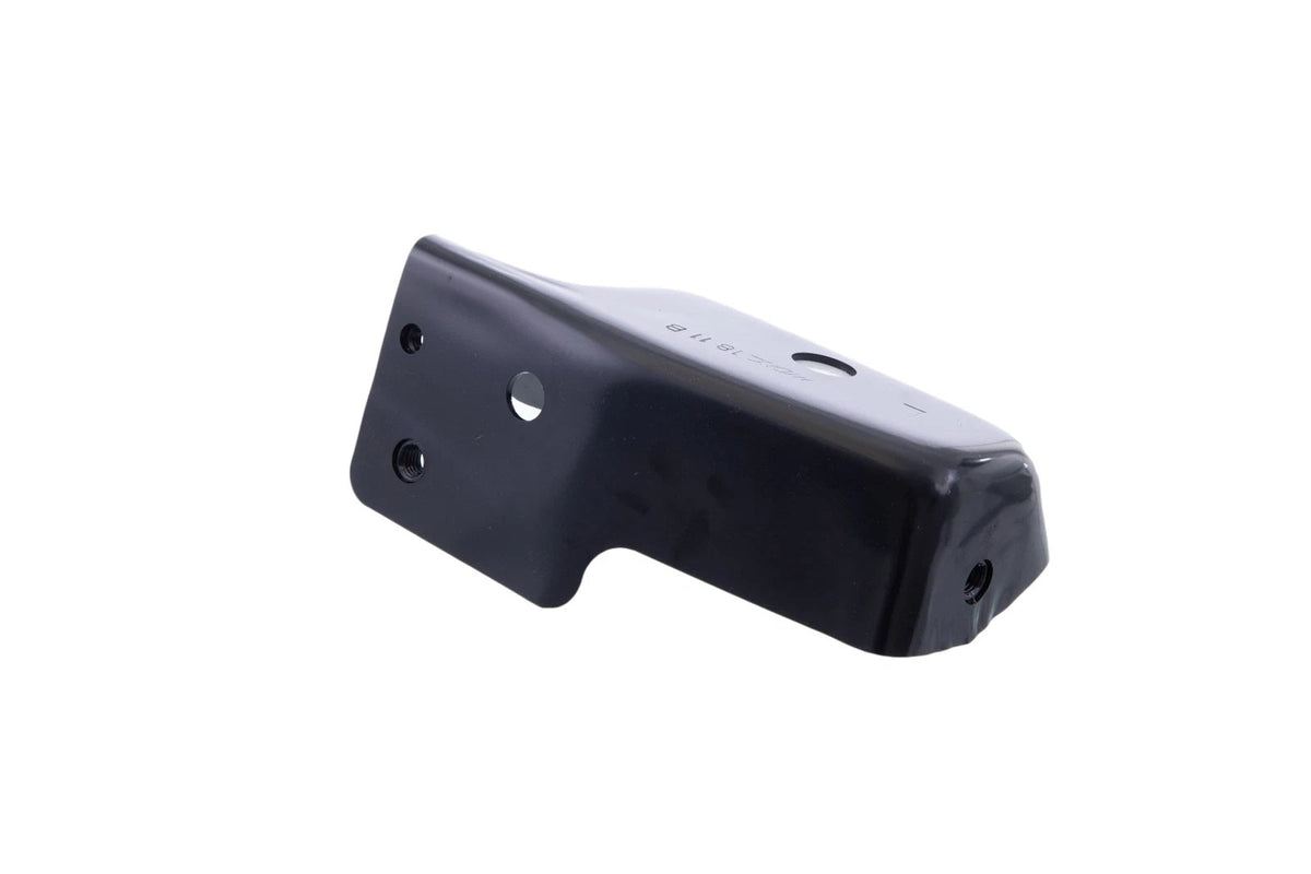 Front,Left Driver Side BUMPER BRACKET Fit For Chevrolet GM1066180 15838208 New