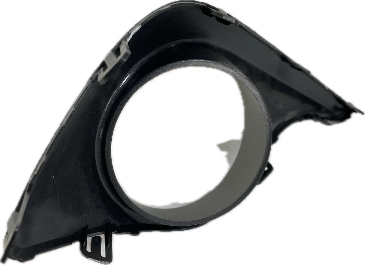 2011-2013 TOYOTA HIGHLANDER LT Front bumper insert