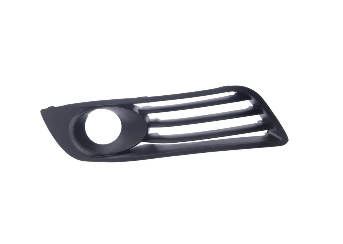 Passenger Side Fog Light Lamp Cover Trim w/ Hole For 2006-2011 Chevrolet Impala
