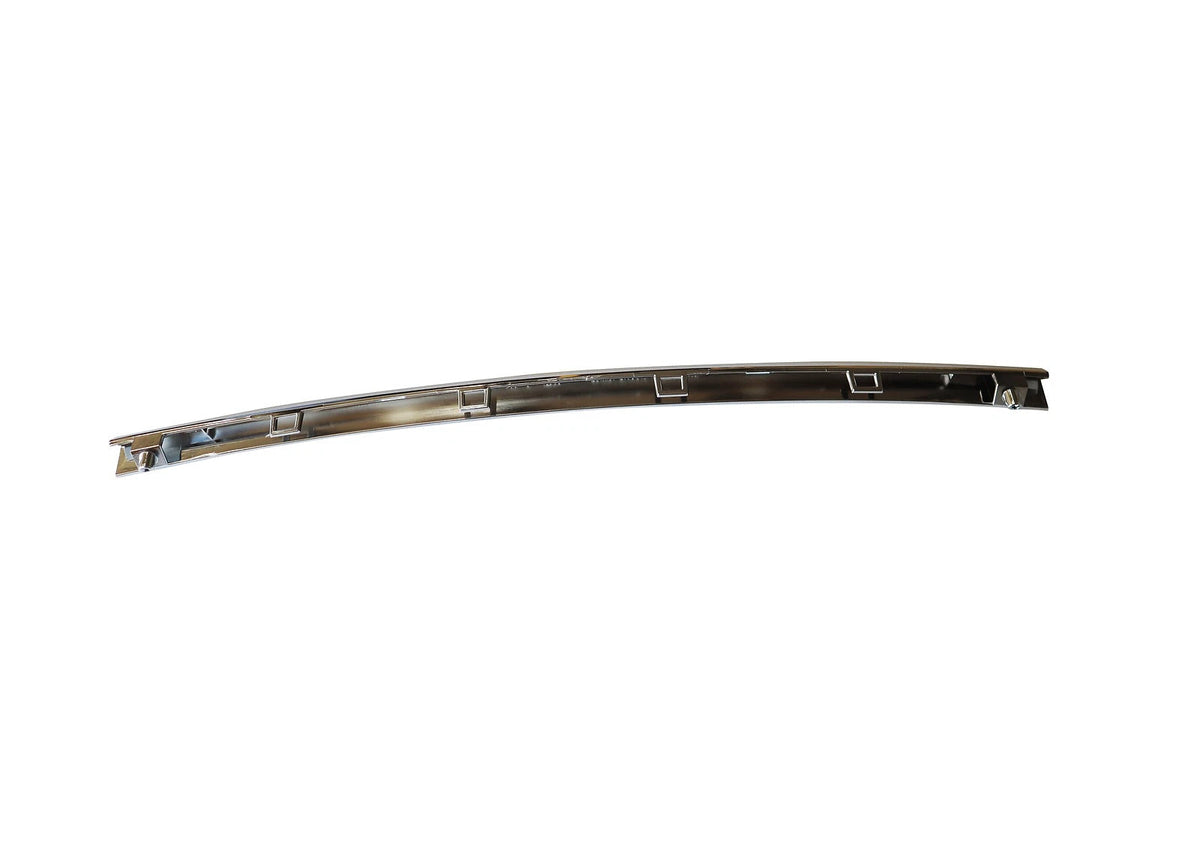 For 2016-2017 GMC Terrain Front Chrome Bumper Molding Trim Lower Center Step Pad
