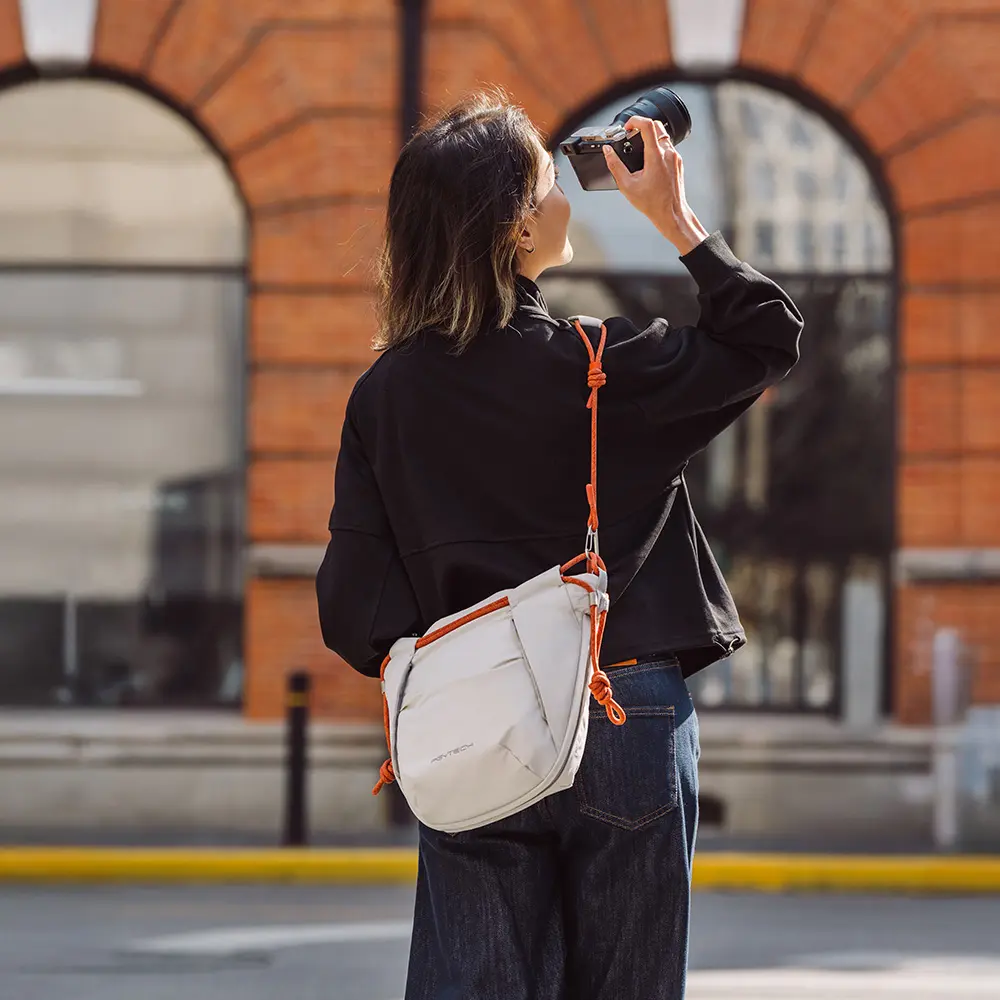 Camera Bag | Lightweight 370g Multifunctional Shoulder Bag for Mirrorless Cameras